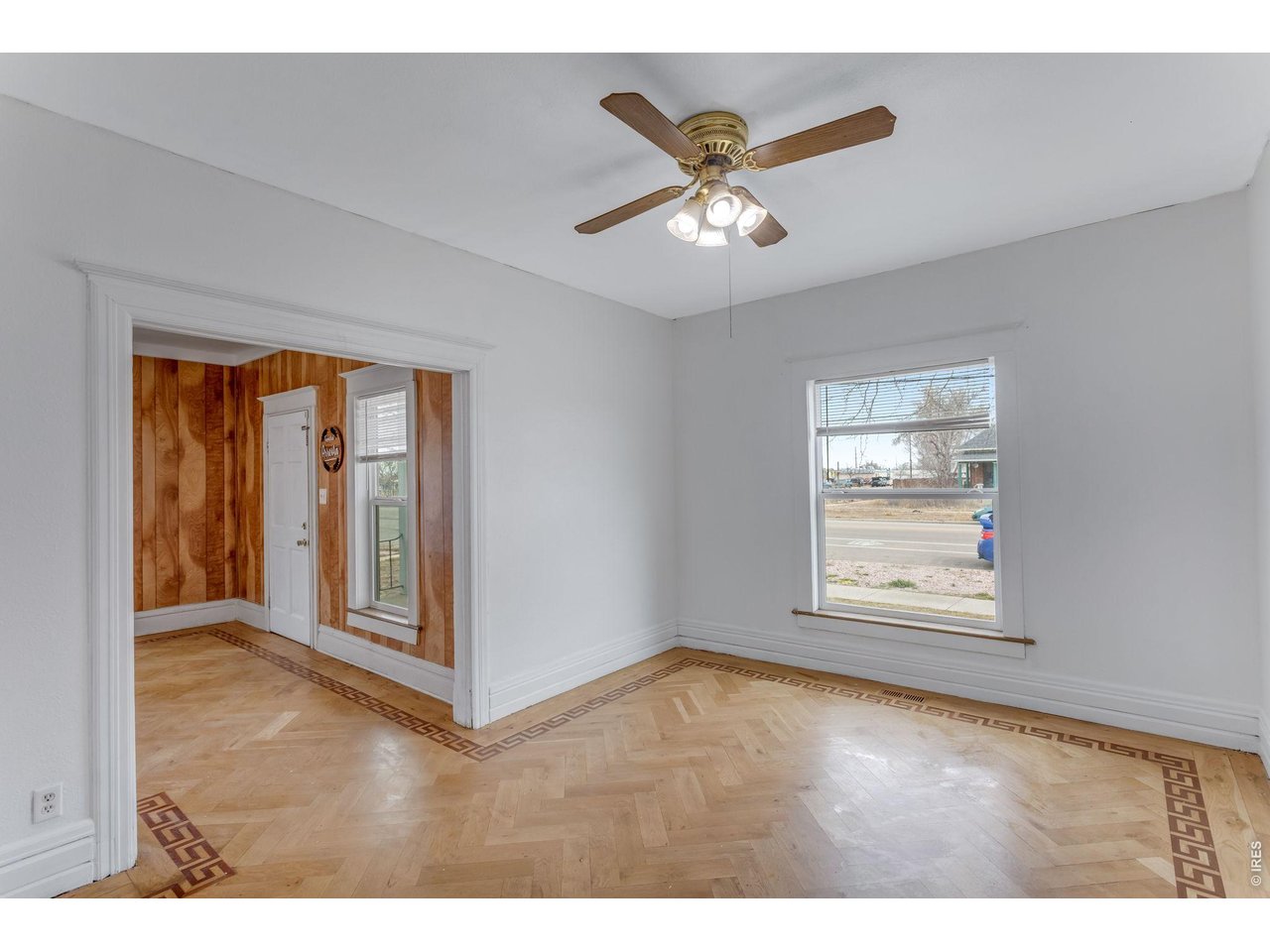 403 9th Ave