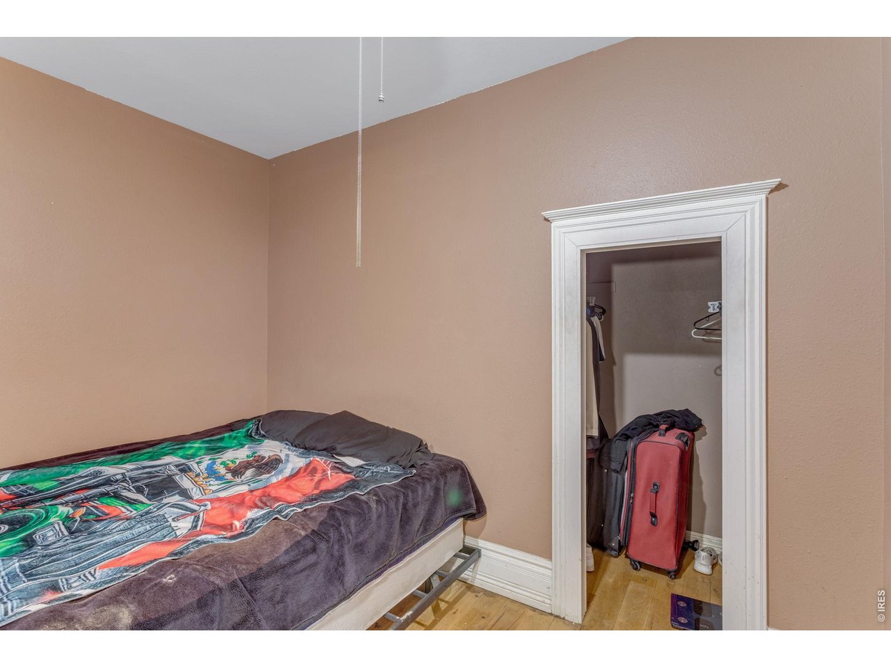 403 9th Ave