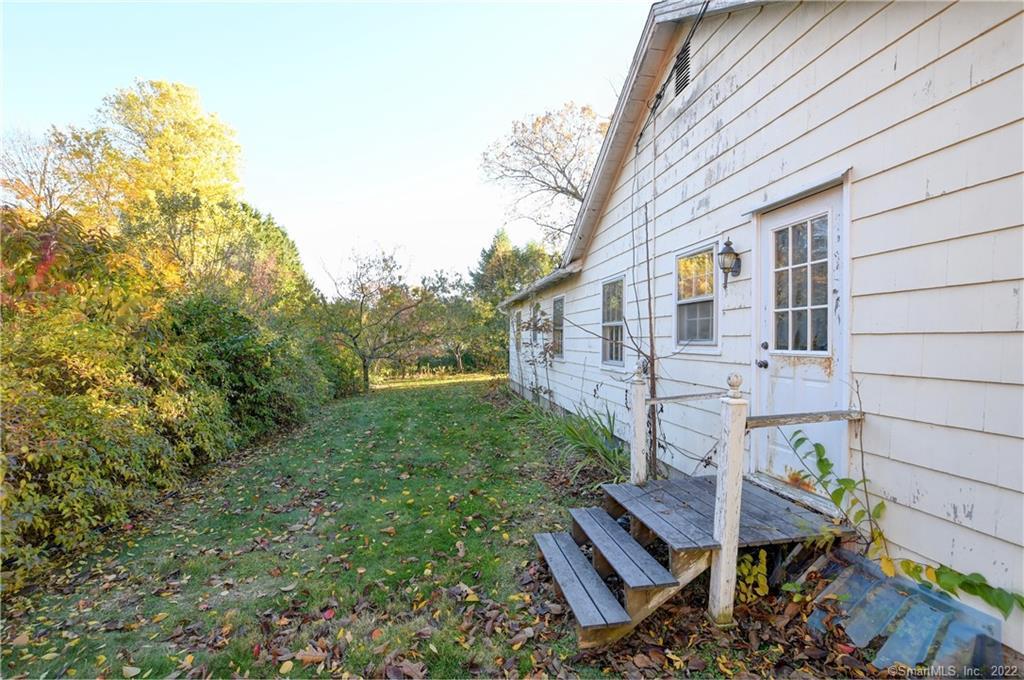 15 Ramapoo Hill Road