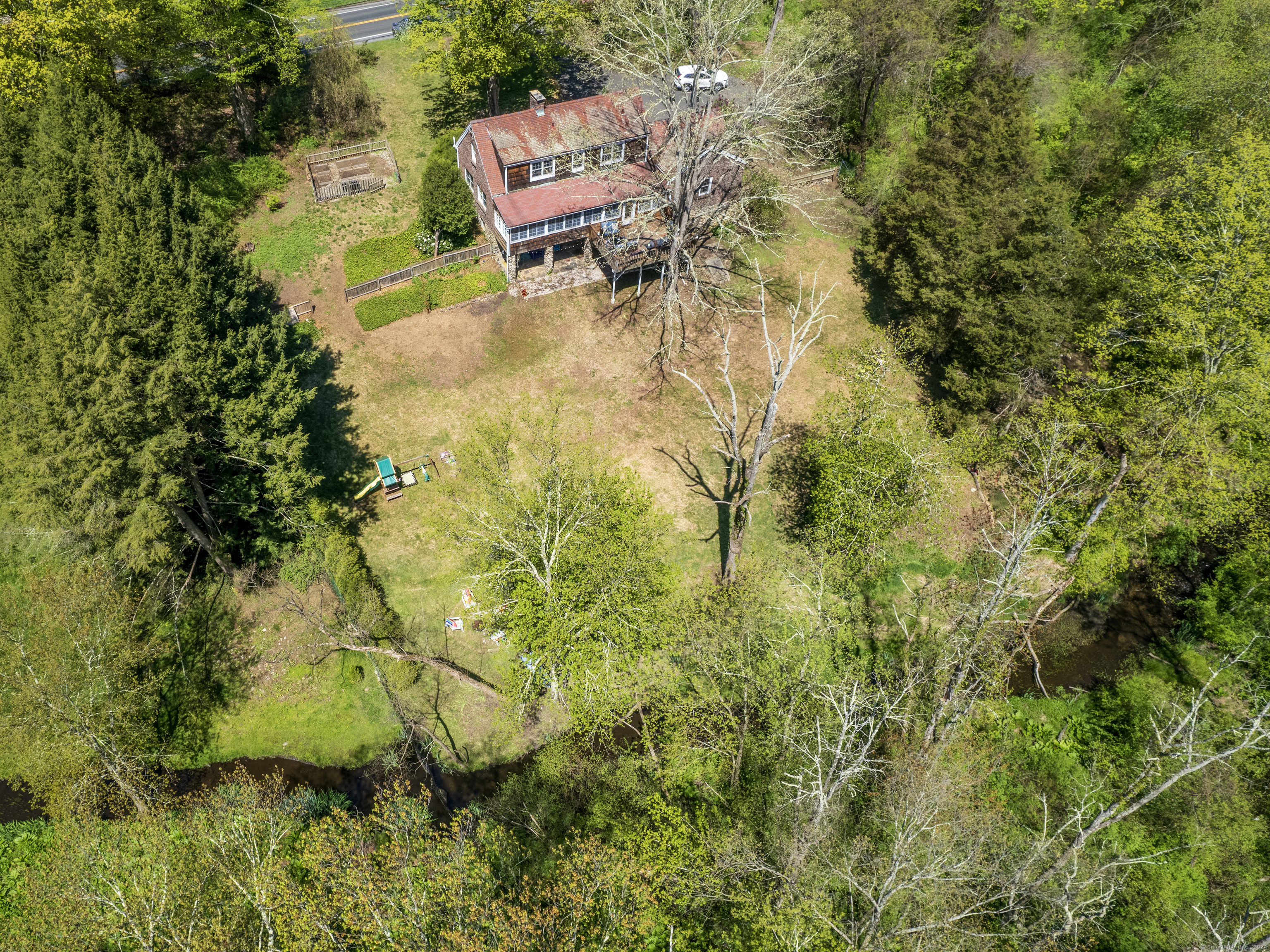 672 Redding Rd