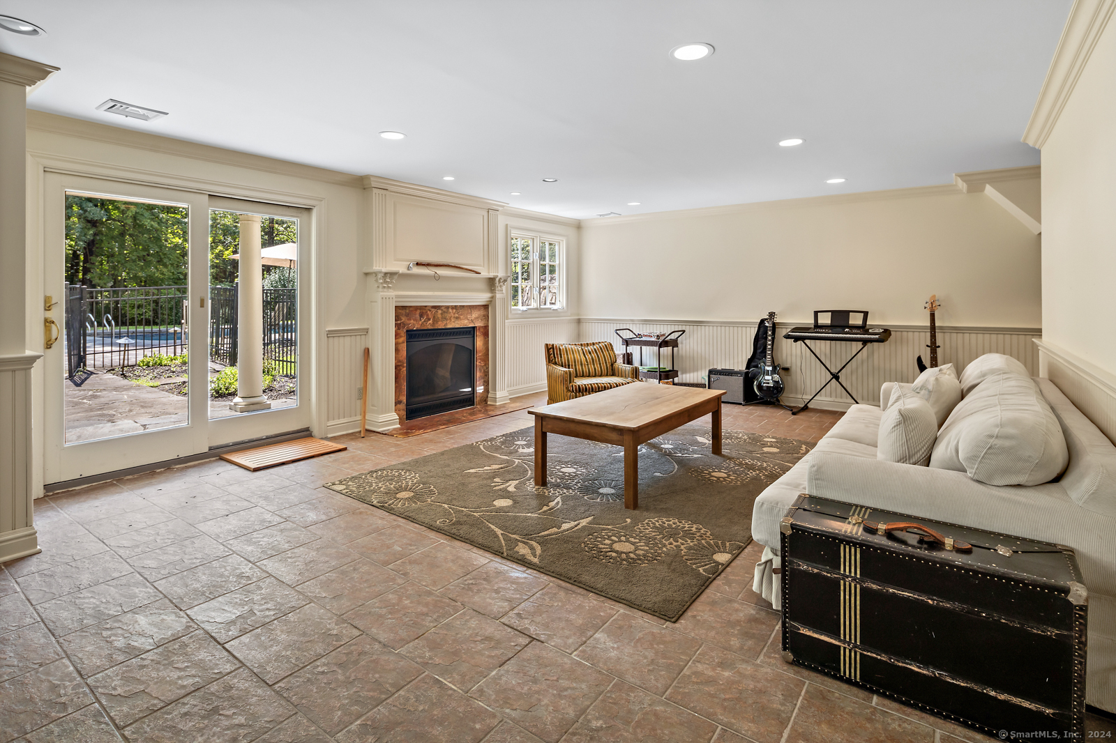 834 North Salem Road