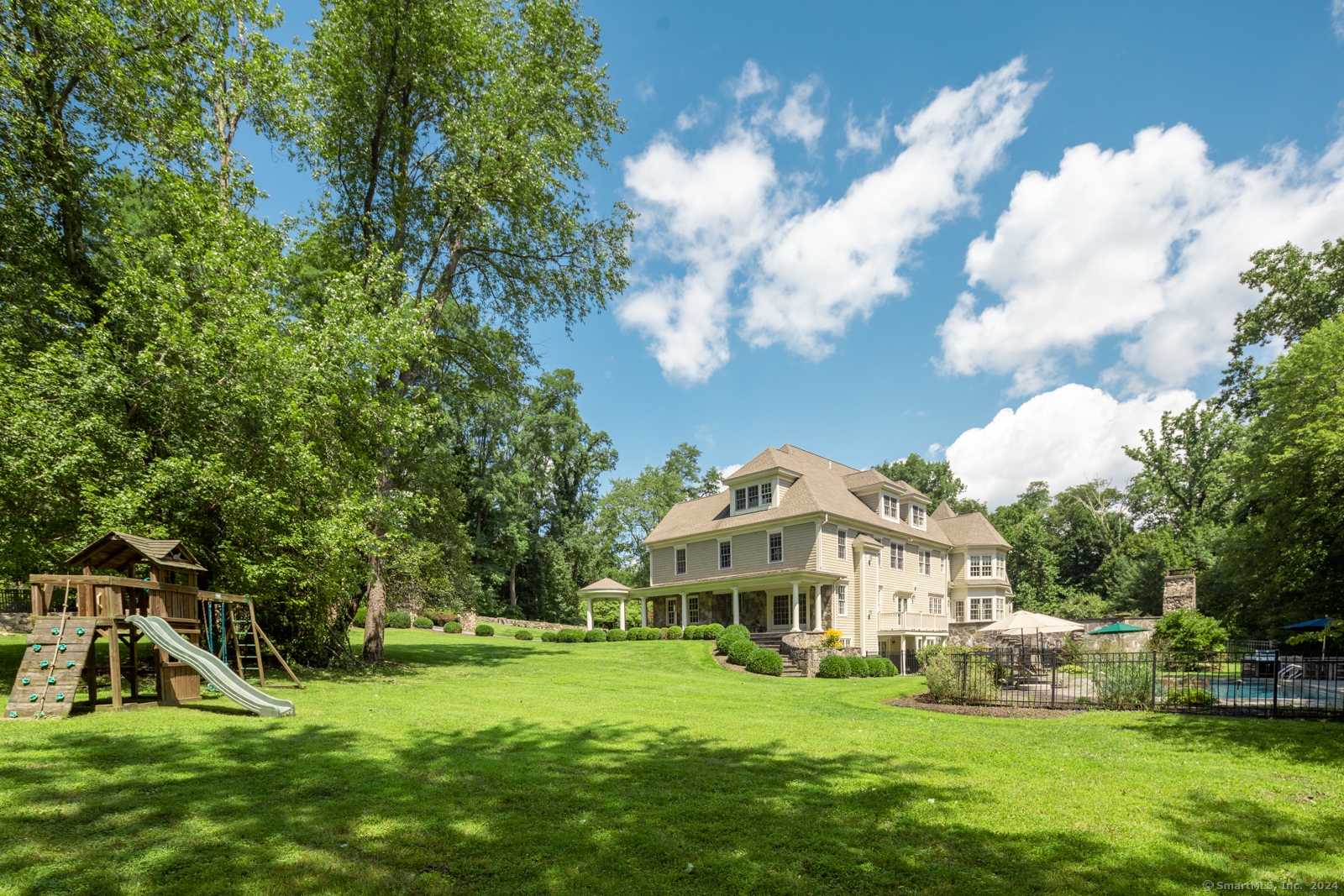 834 North Salem Road