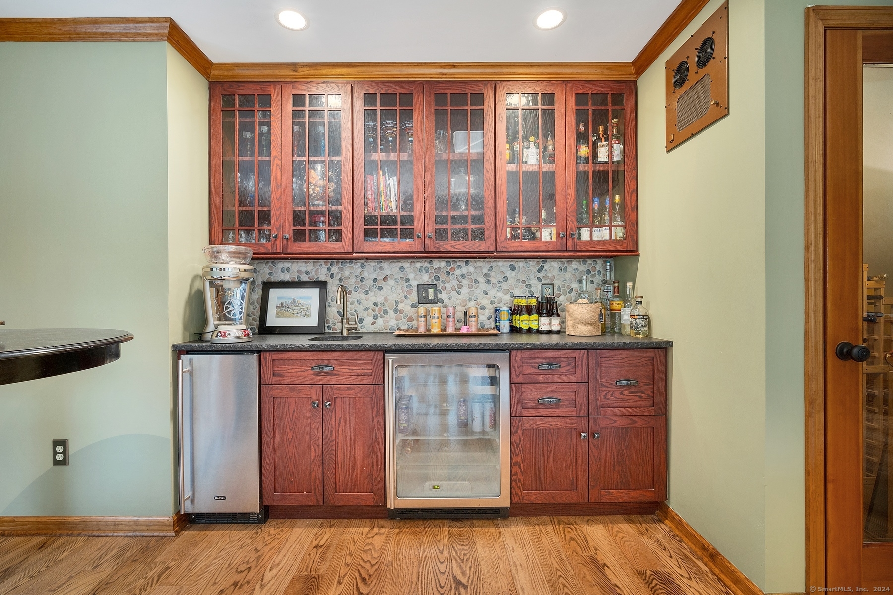 62 High Ridge Road