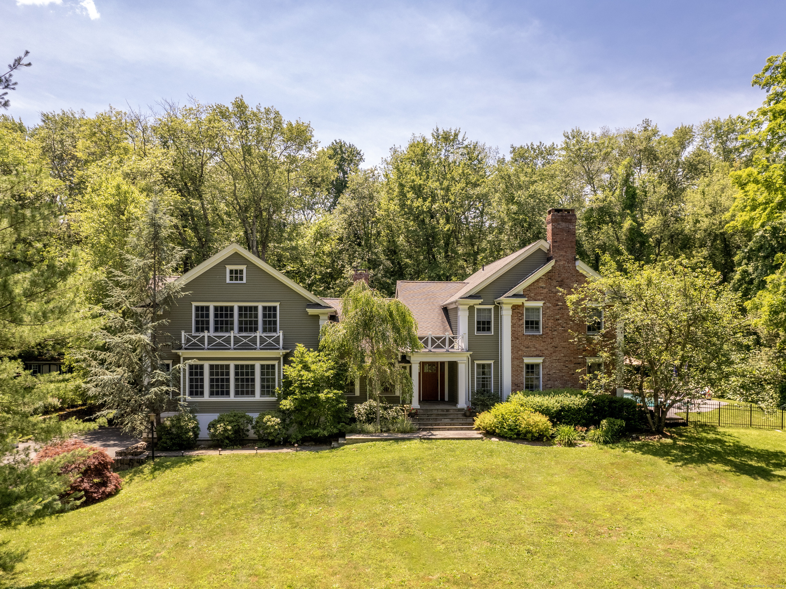 62 High Ridge Road