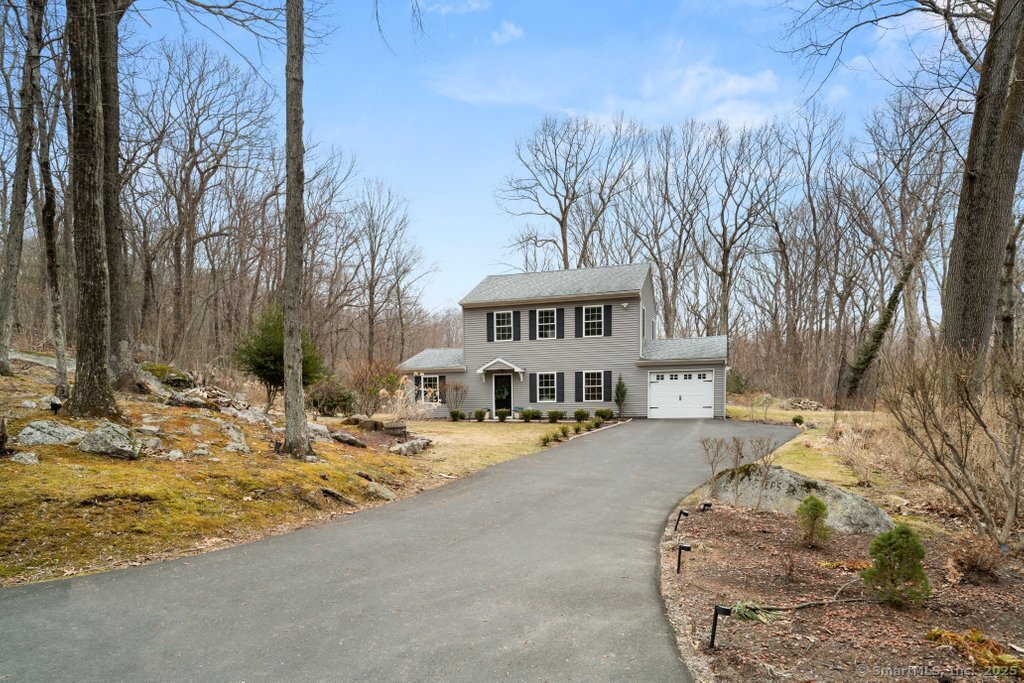 9 Arrowhead Lane