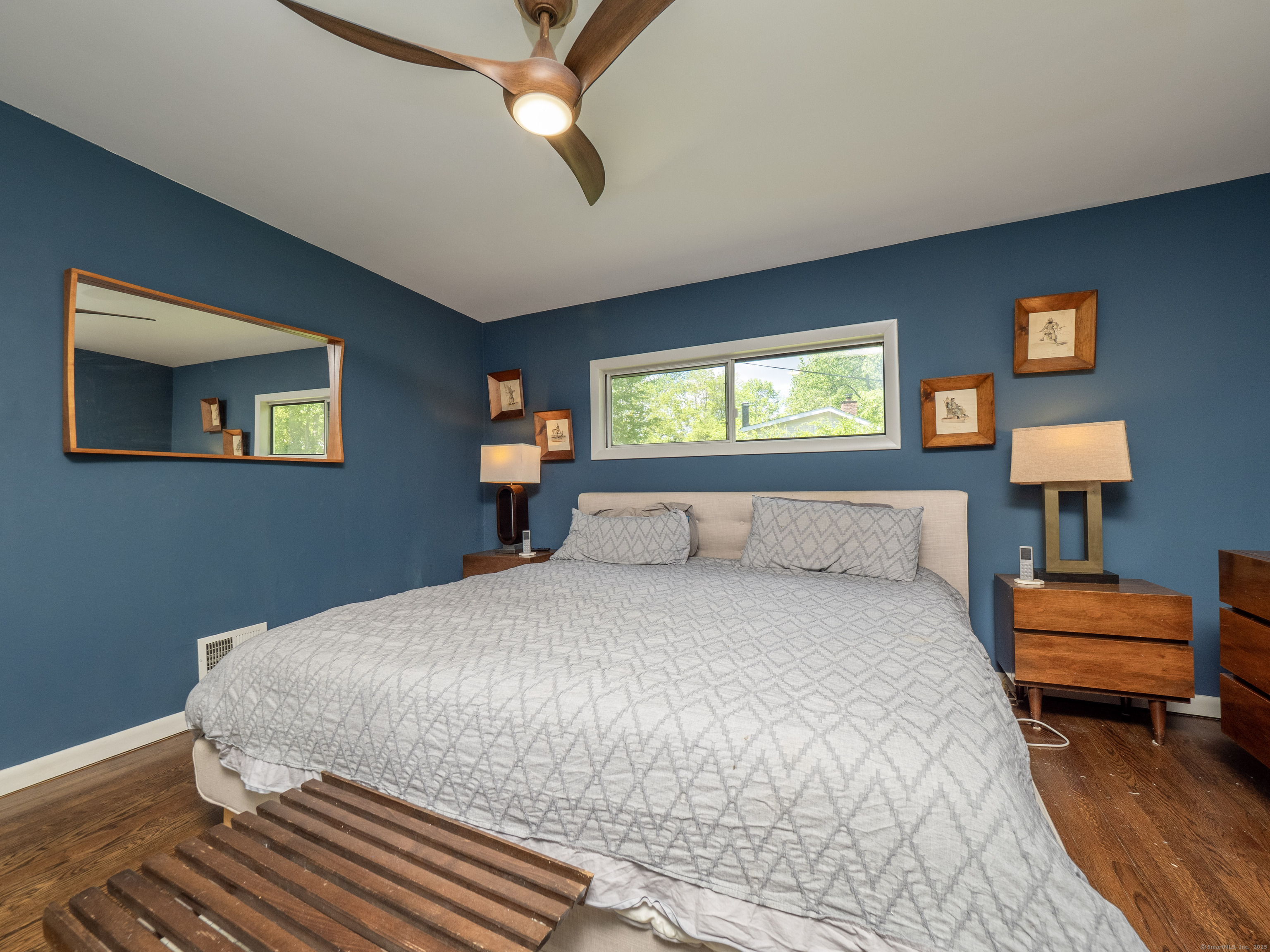49 Crest Road