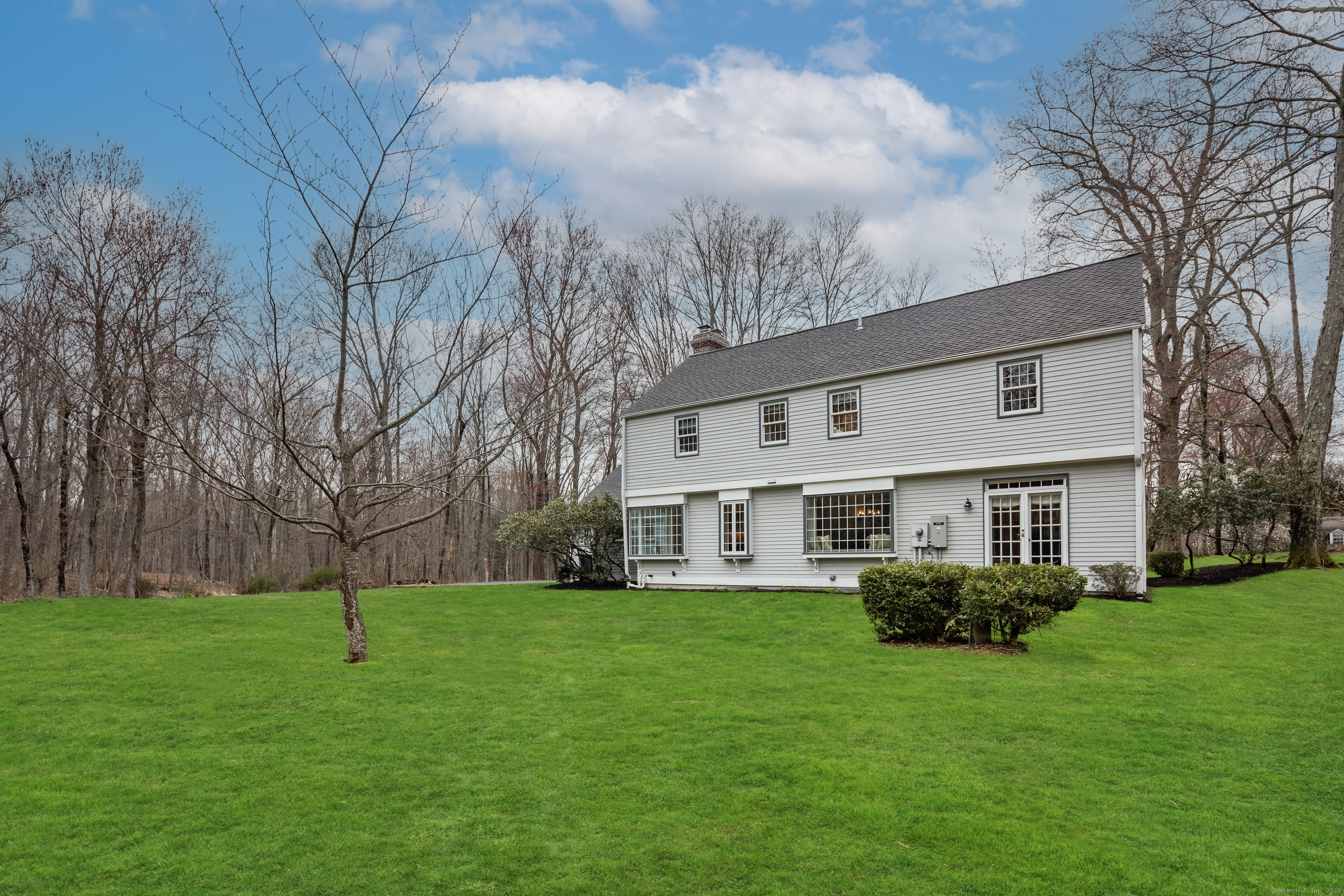 4 Ledgewood Road