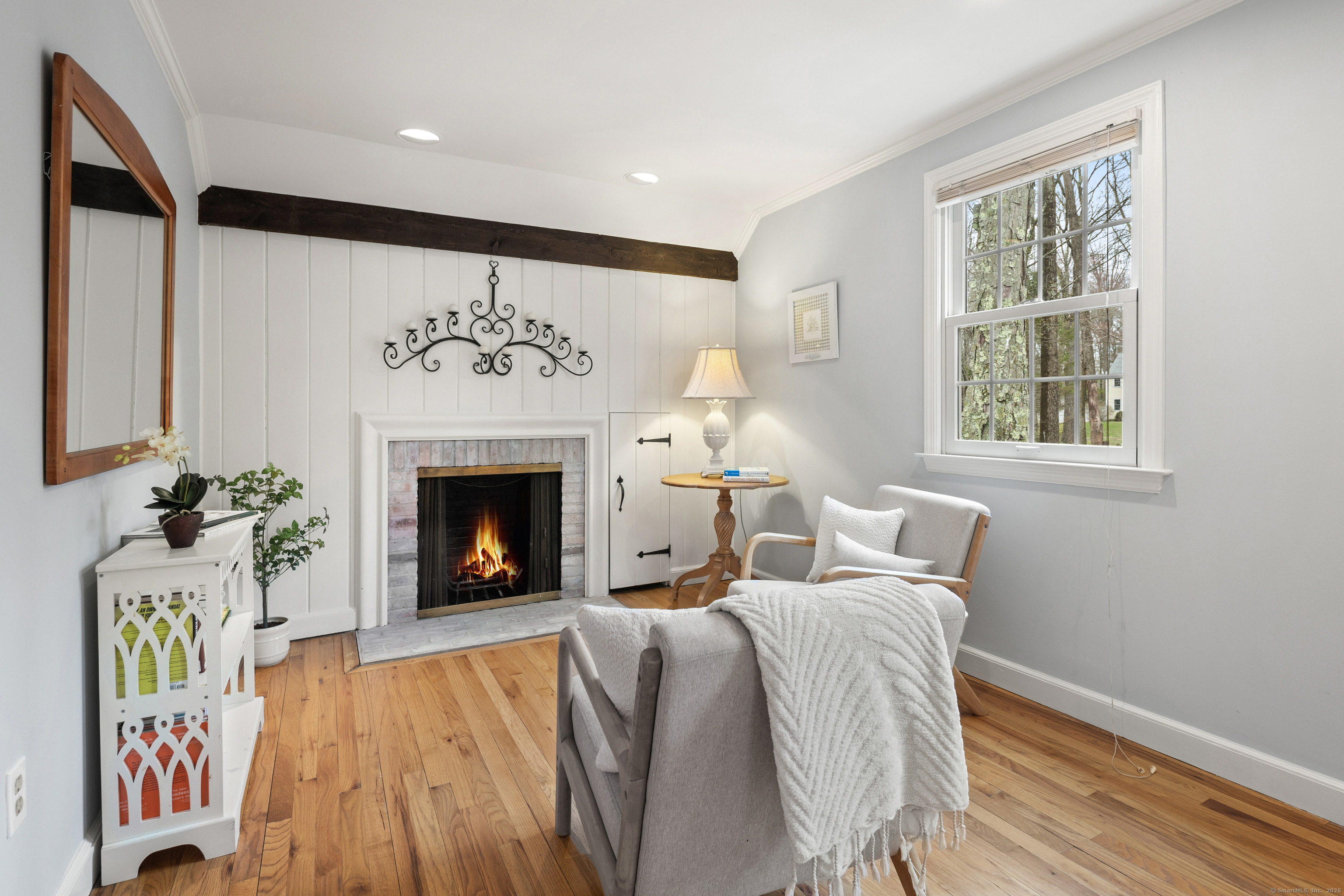 4 Ledgewood Road