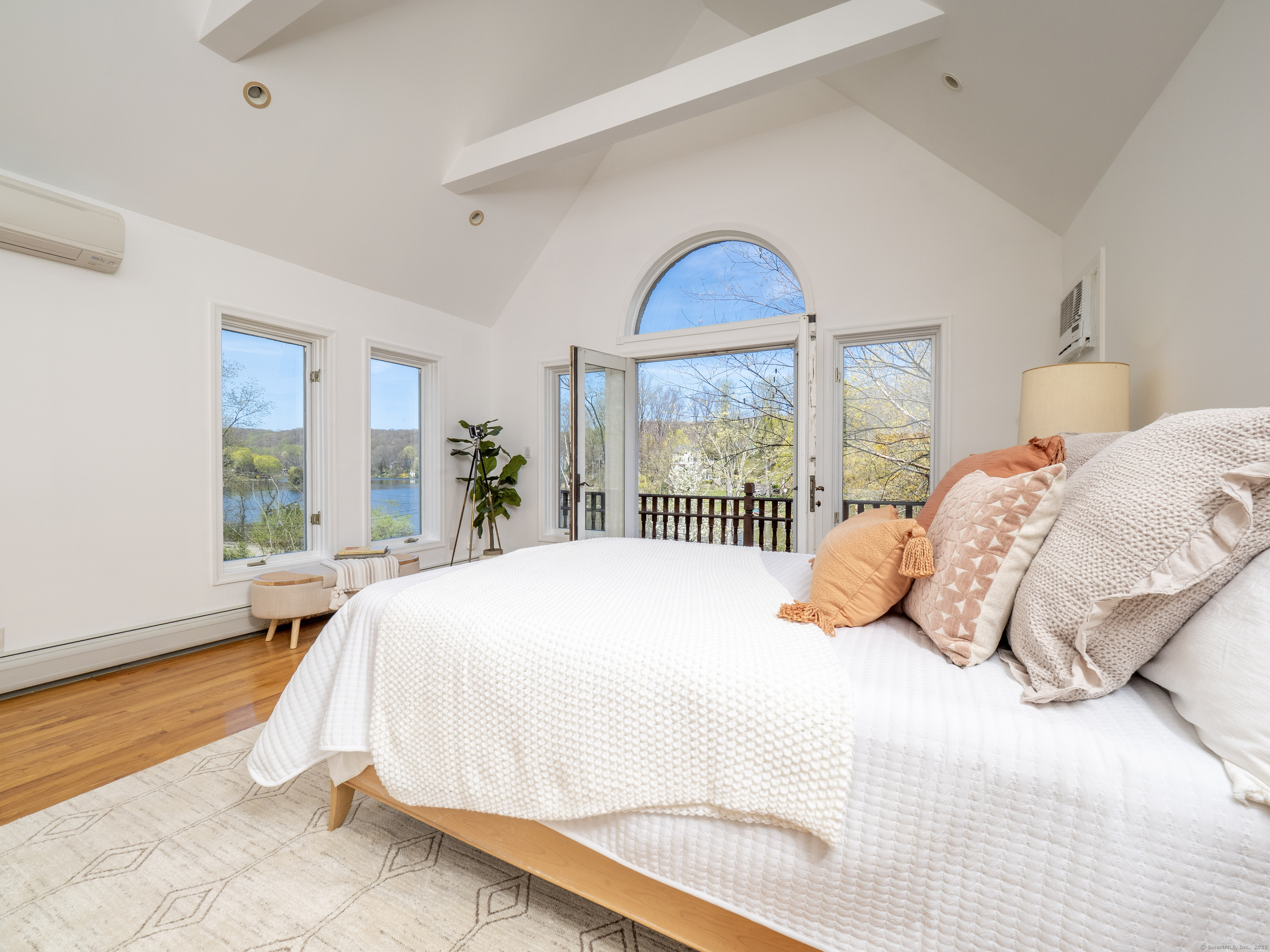 145 Lakeside Drive