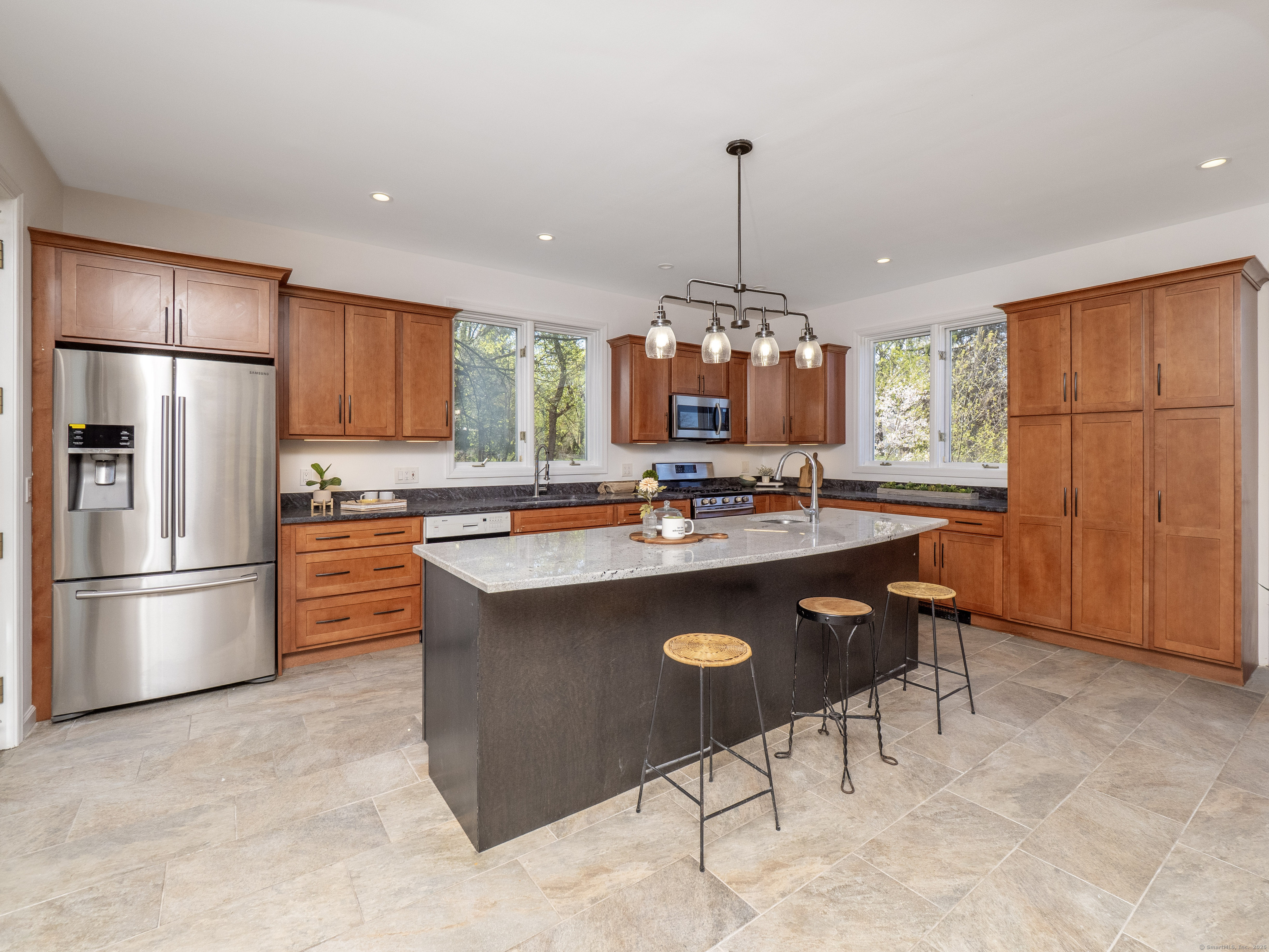 145 Lakeside Drive
