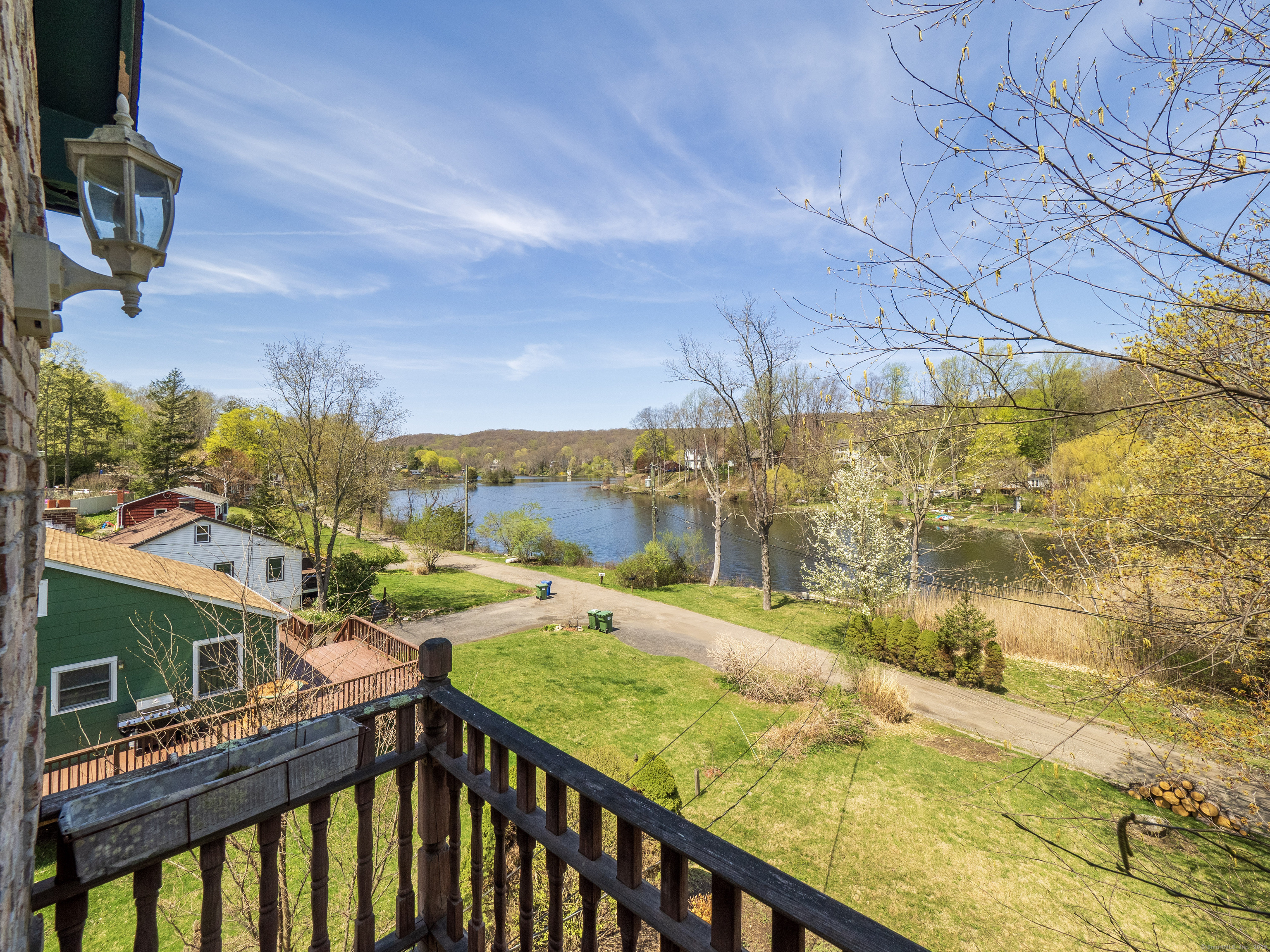 145 Lakeside Drive