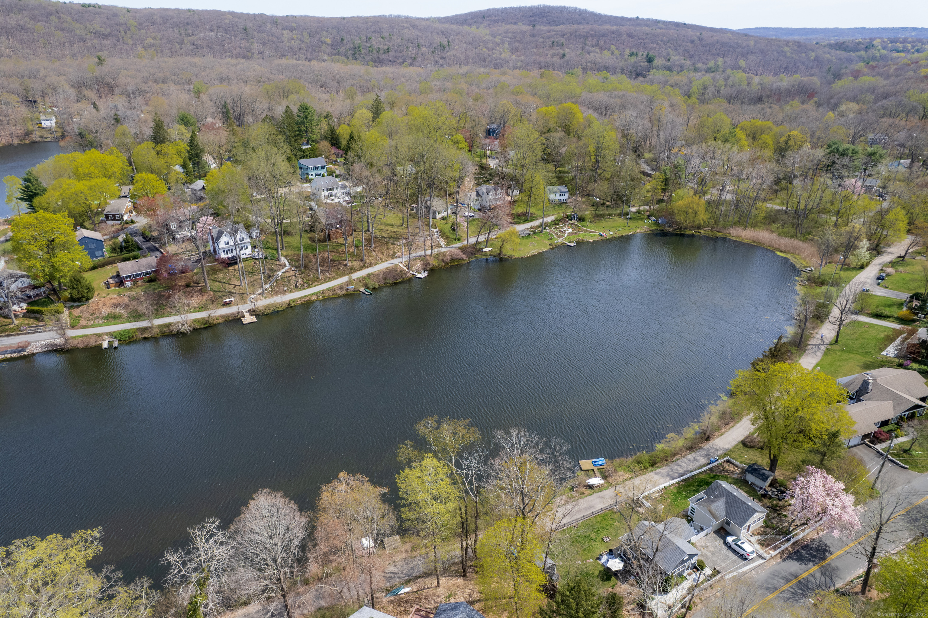 145 Lakeside Drive
