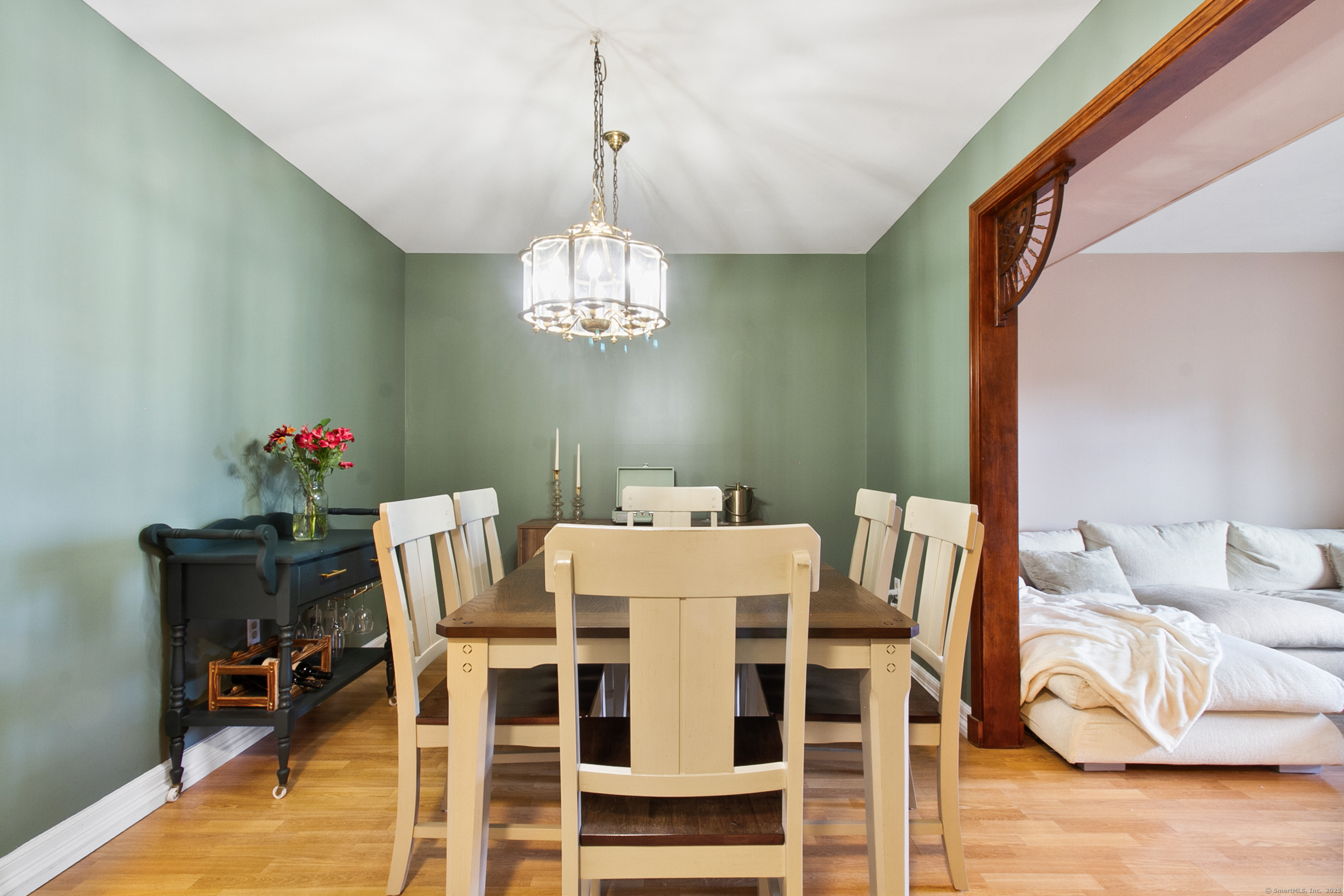 93 Park Avenue 1307