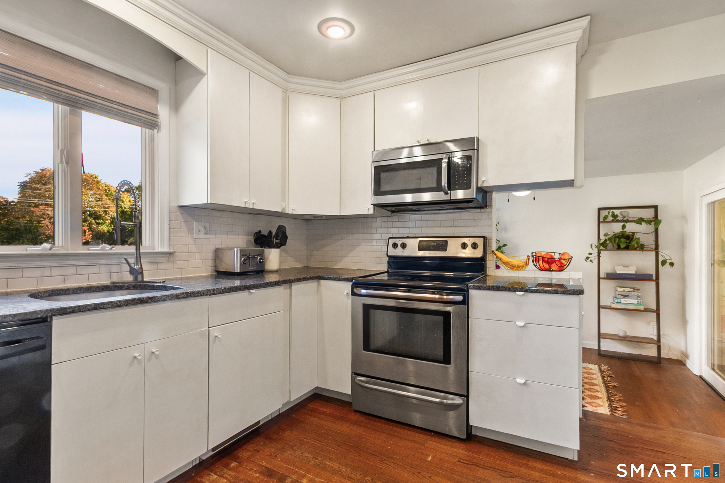 130 Wainwright Place