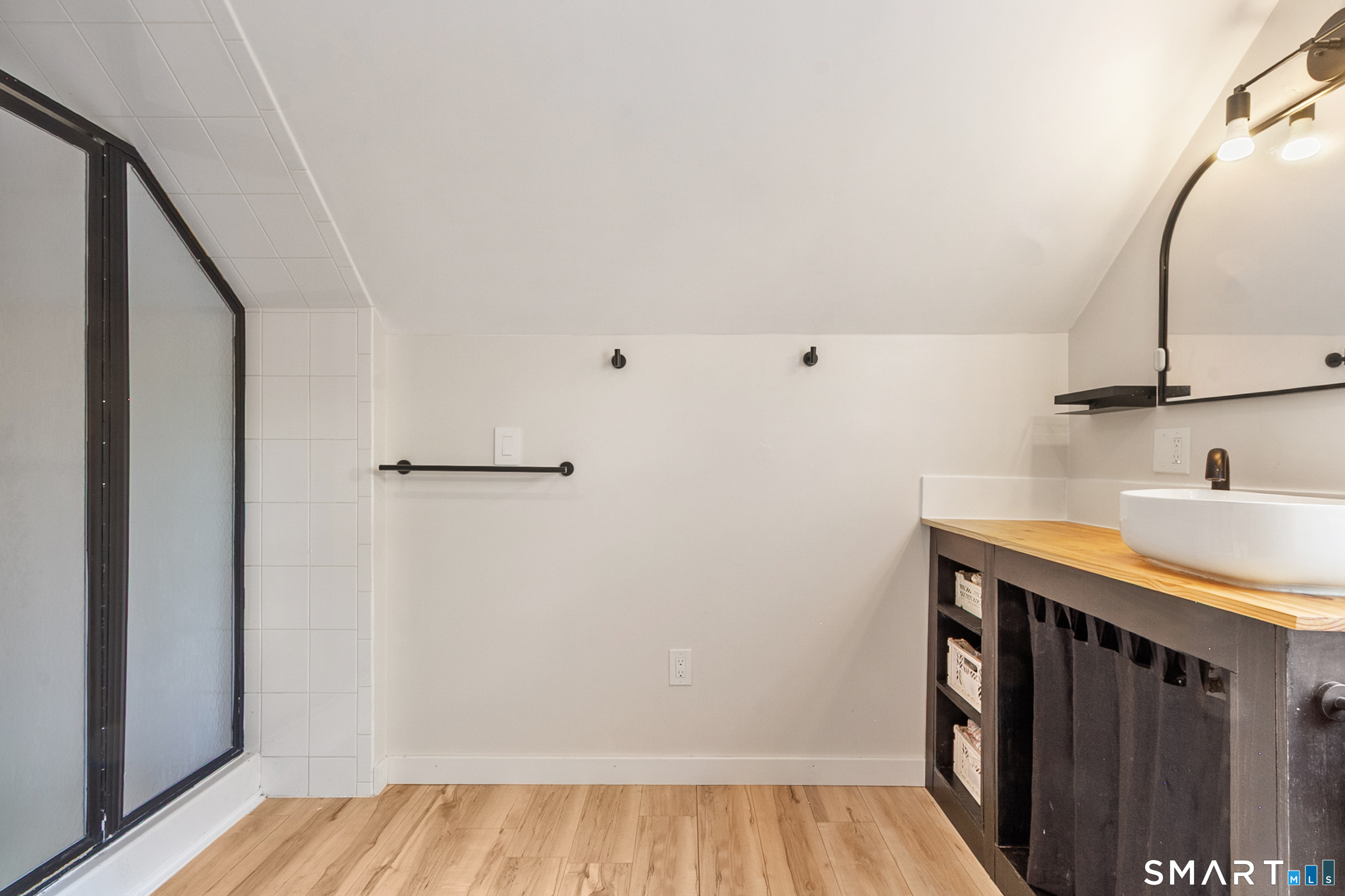 130 Wainwright Place