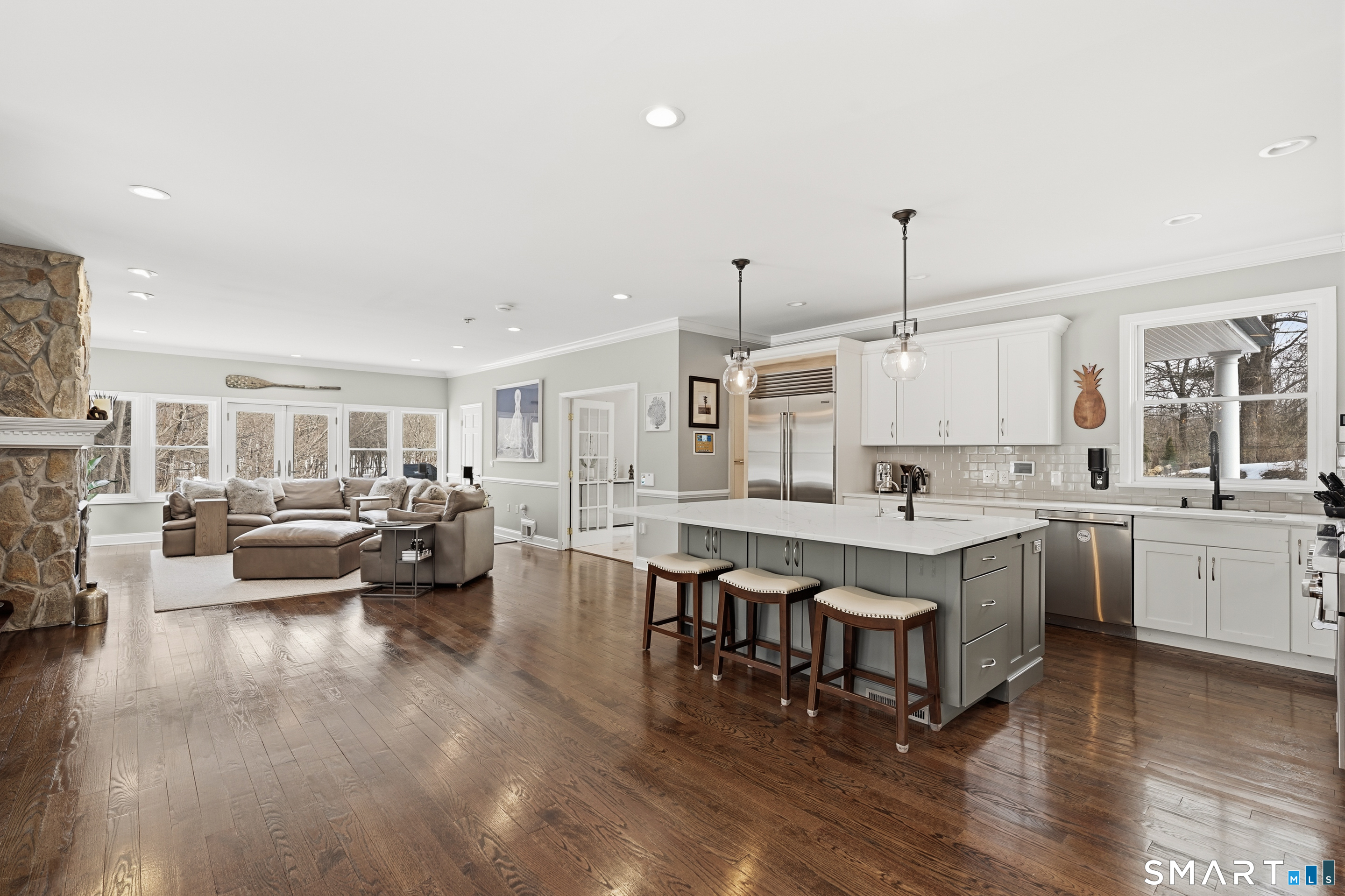 74 Black Rock Turnpike