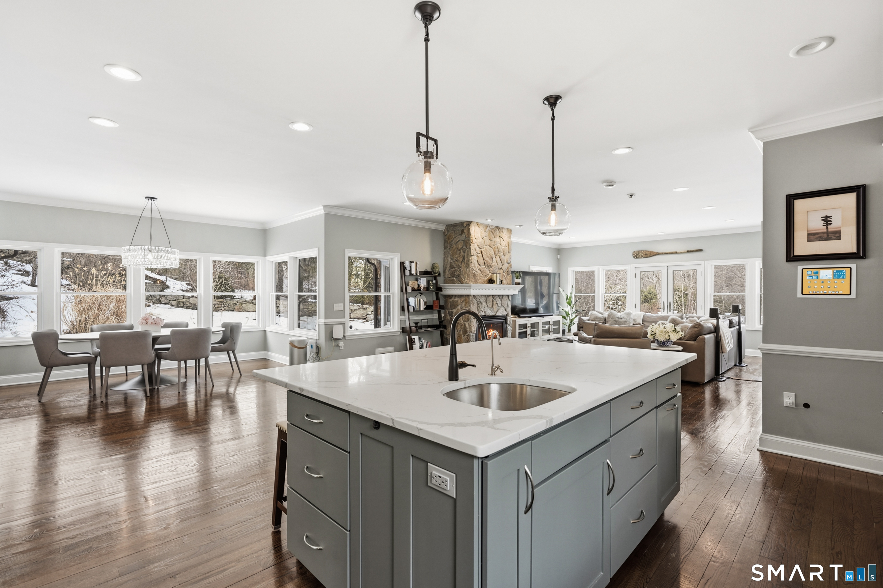 74 Black Rock Turnpike