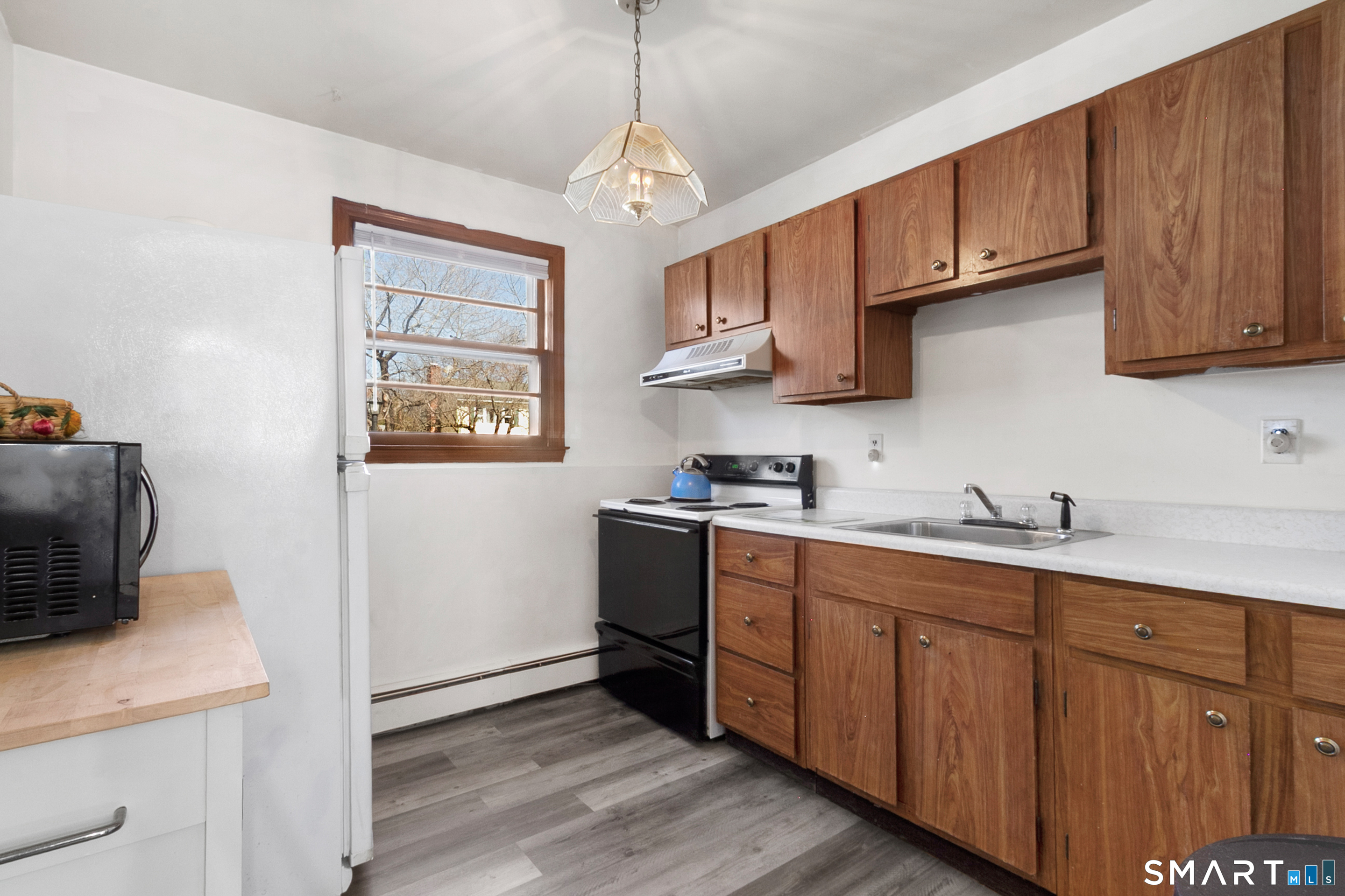 21 Hawley Rd Extension