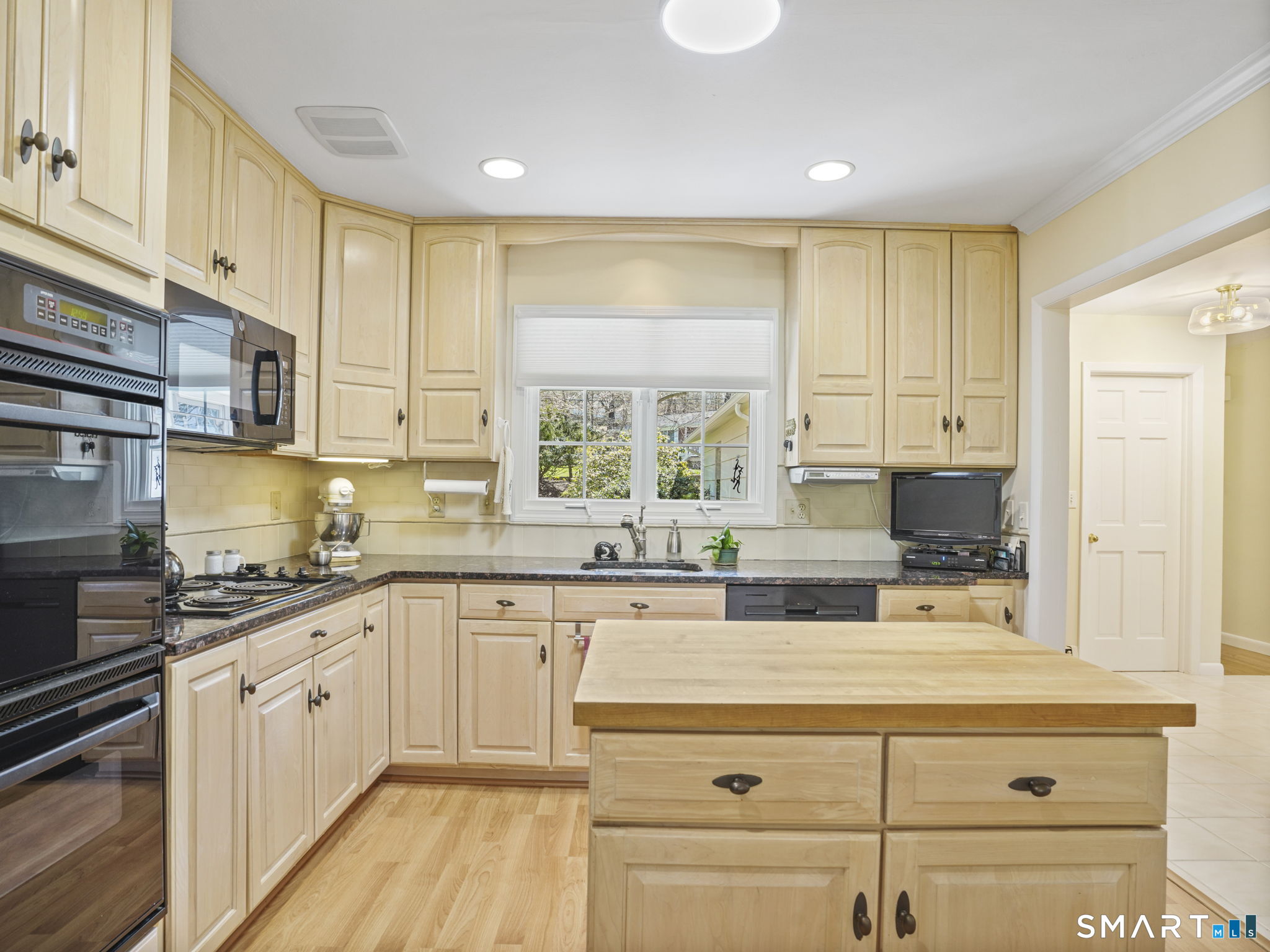 65 Tahmore Place