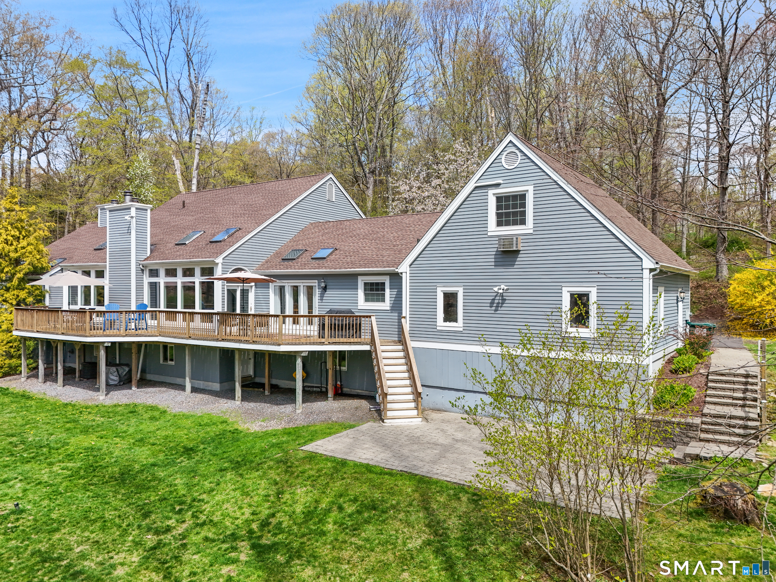 40 Deer Hill Road