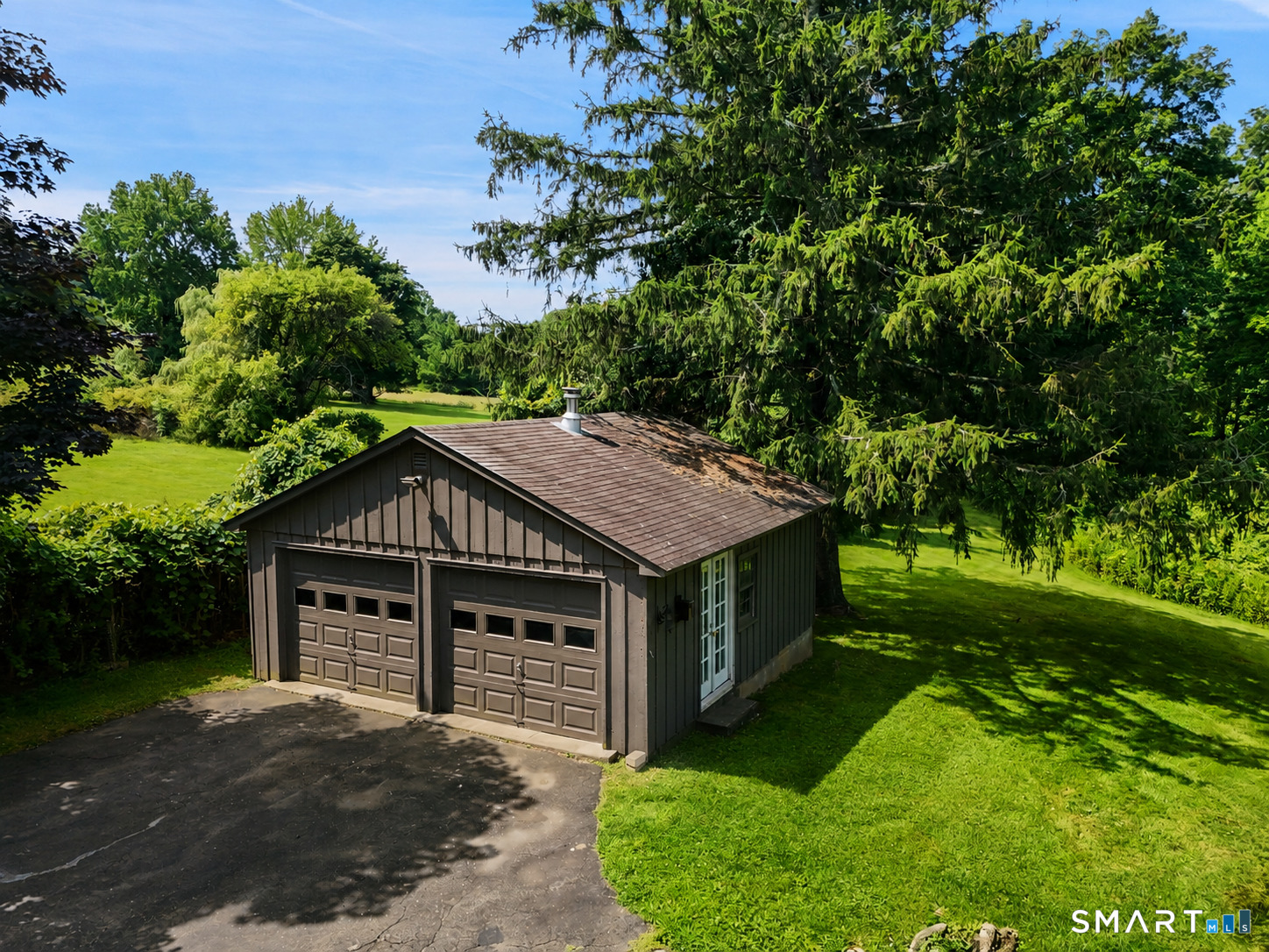 29 Lonetown Road