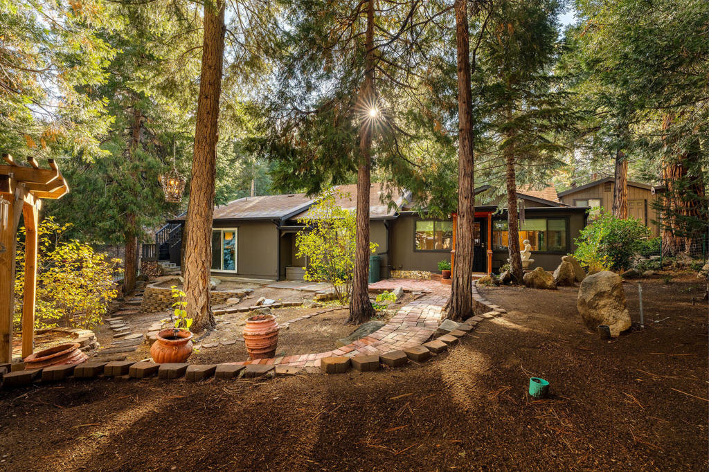 25255 Nestwa Trail