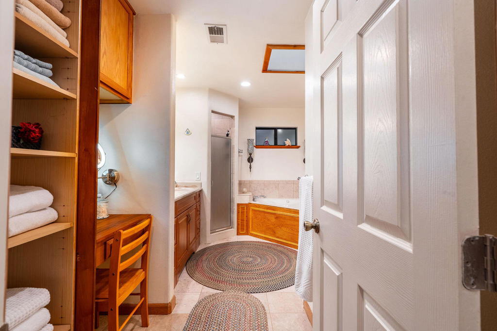 25255 Nestwa Trail