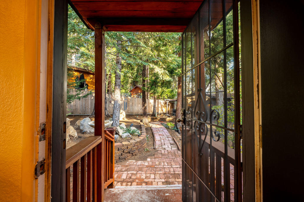 25255 Nestwa Trail