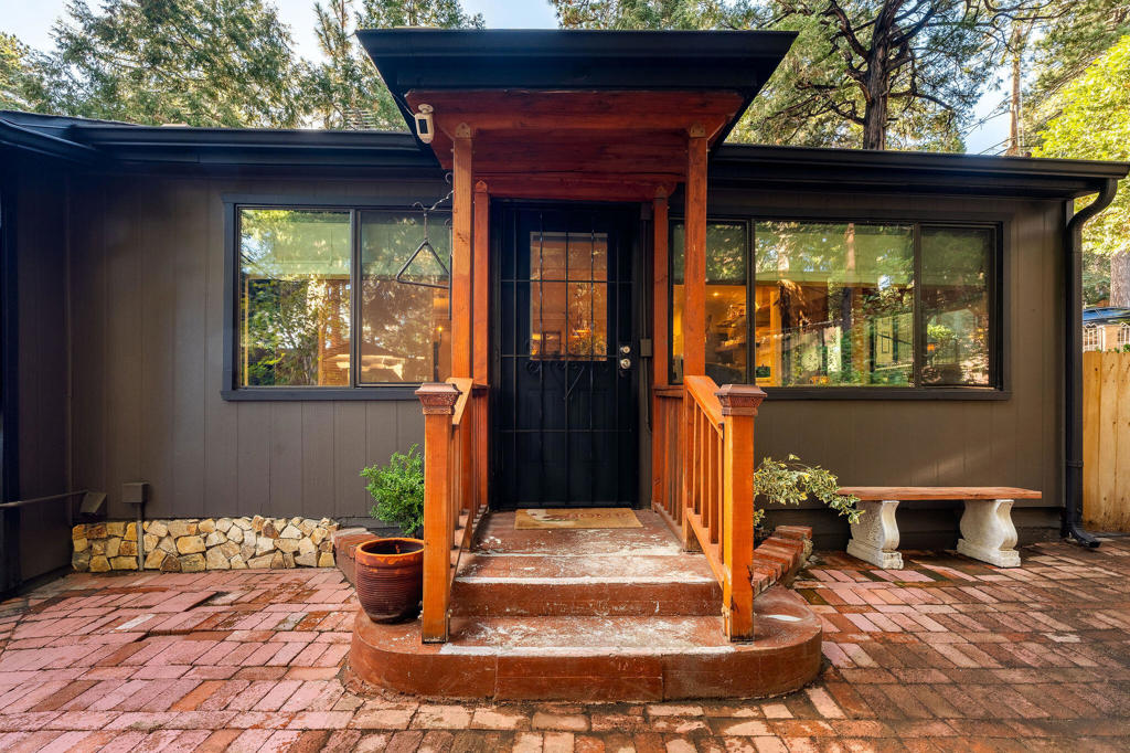 25255 Nestwa Trail
