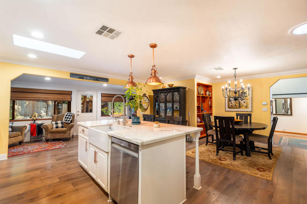 25255 Nestwa Trail