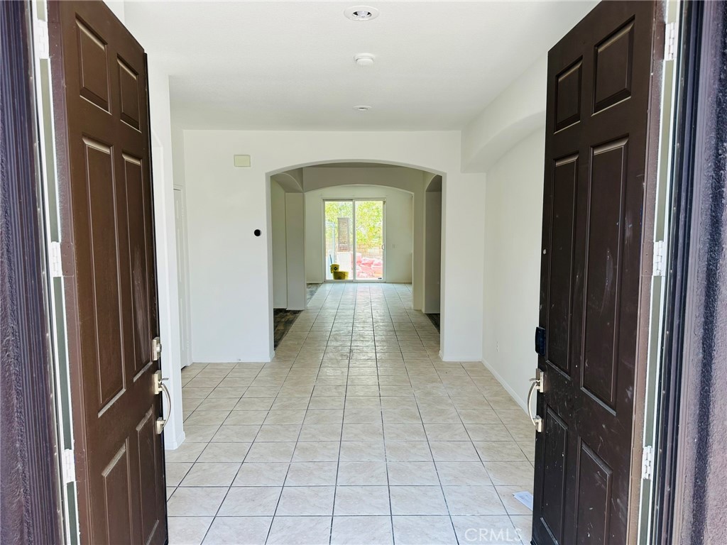 29271 Meandering Circle