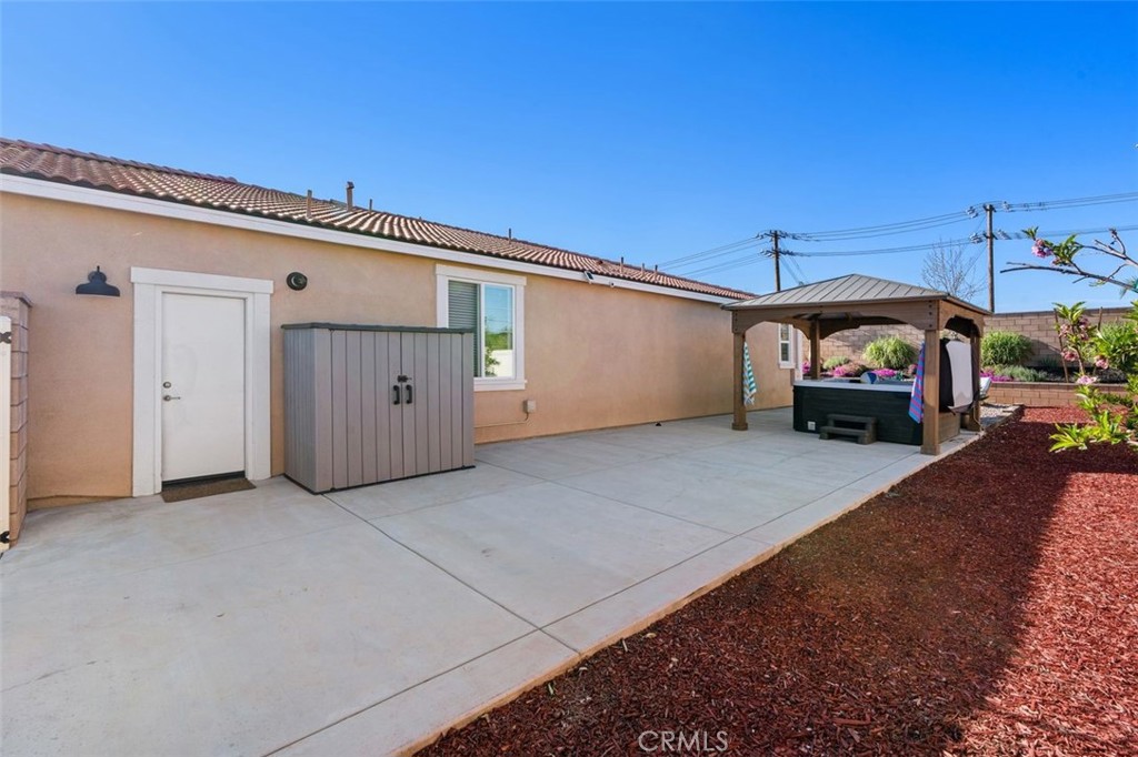 28982 Cattleman Circle