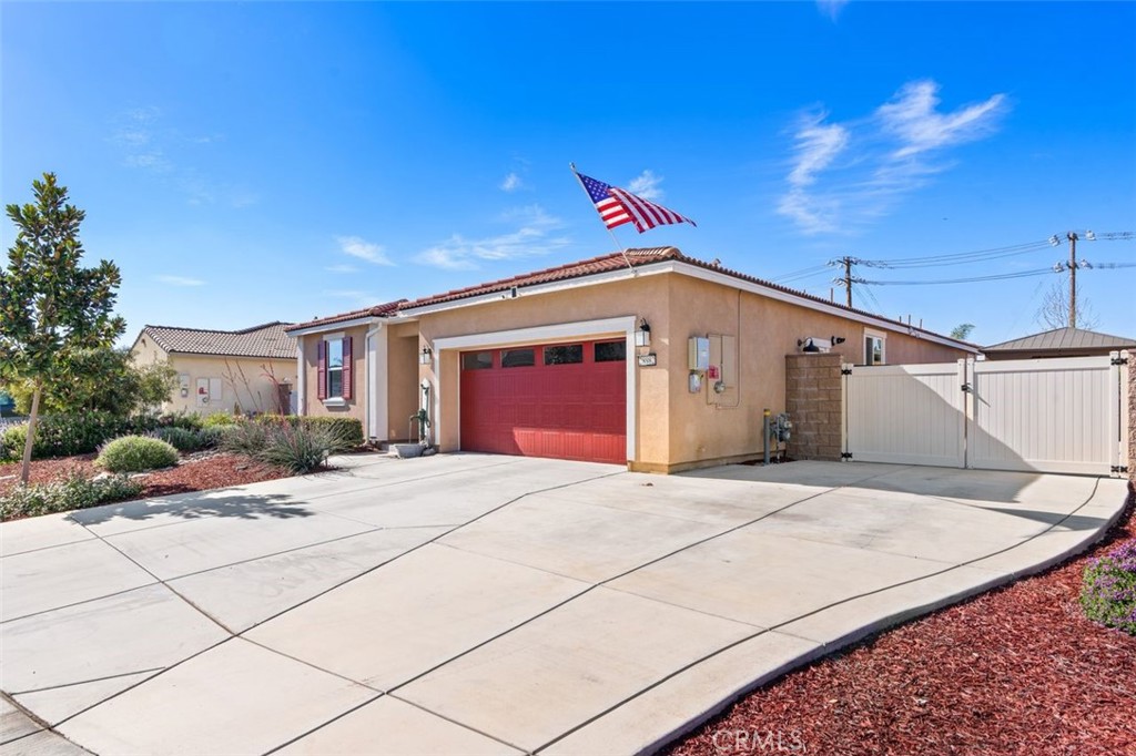 28982 Cattleman Circle