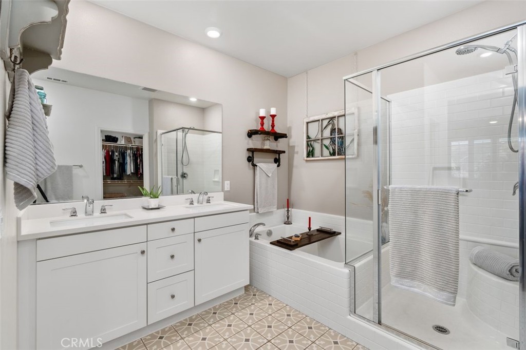 28982 Cattleman Circle