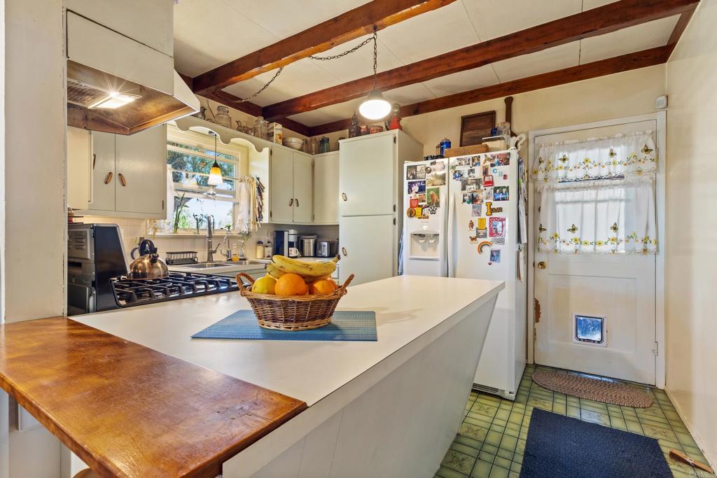 246 Robelini Dr