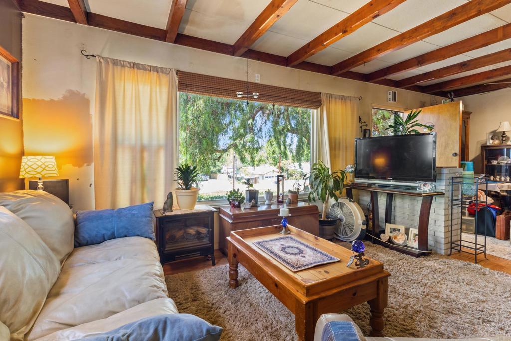 246 Robelini Dr