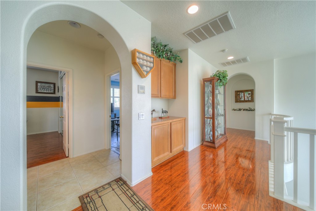 30917 Young Dove Street