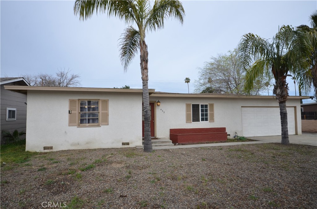 435 N Thompson Street