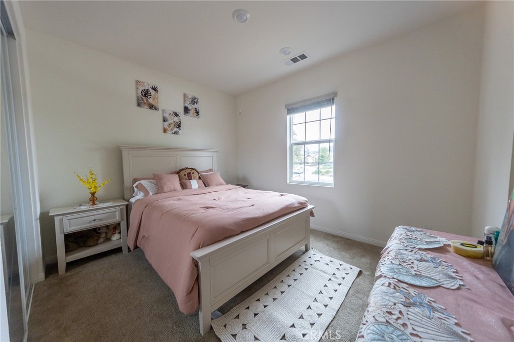 31922 English Court
