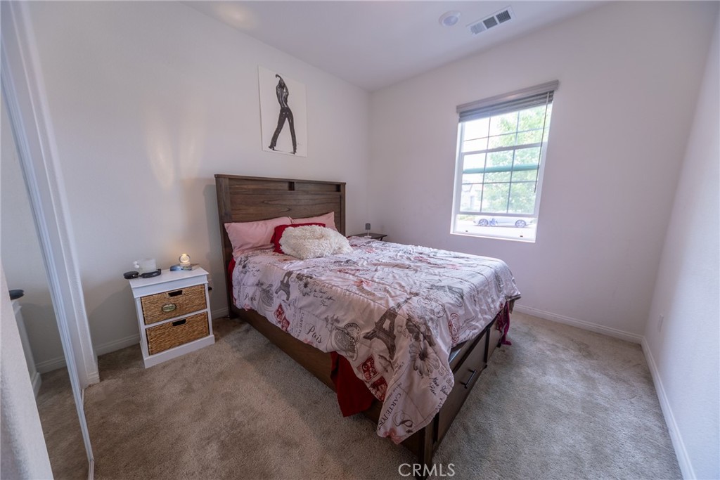 31922 English Court