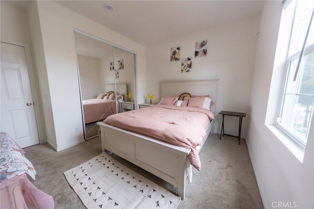 31922 English Court