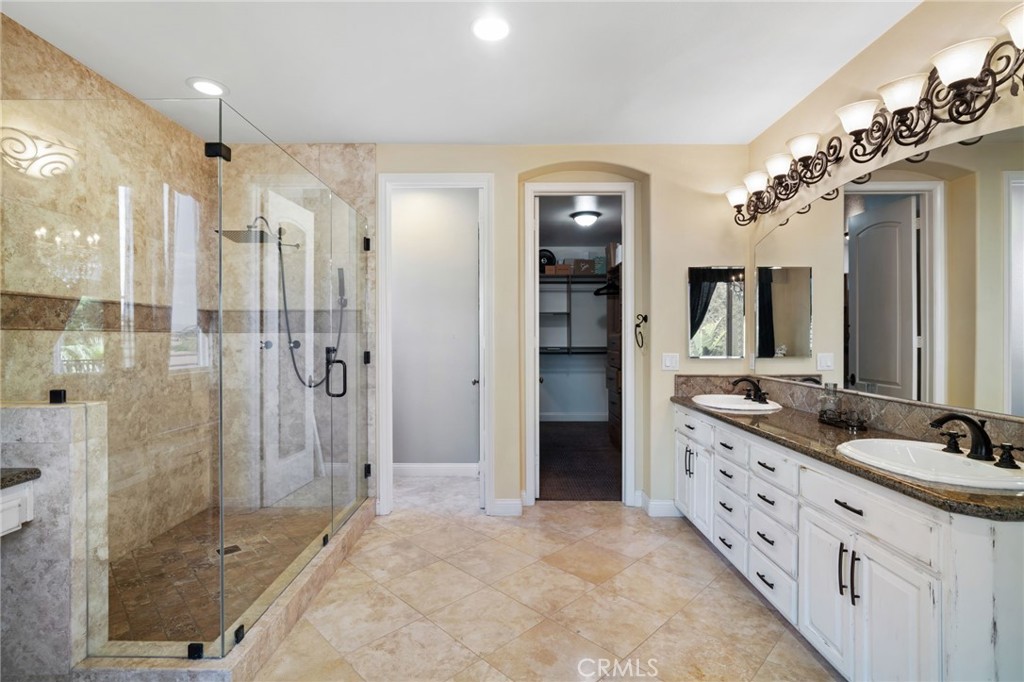 22430 Canyon Lake Drive S