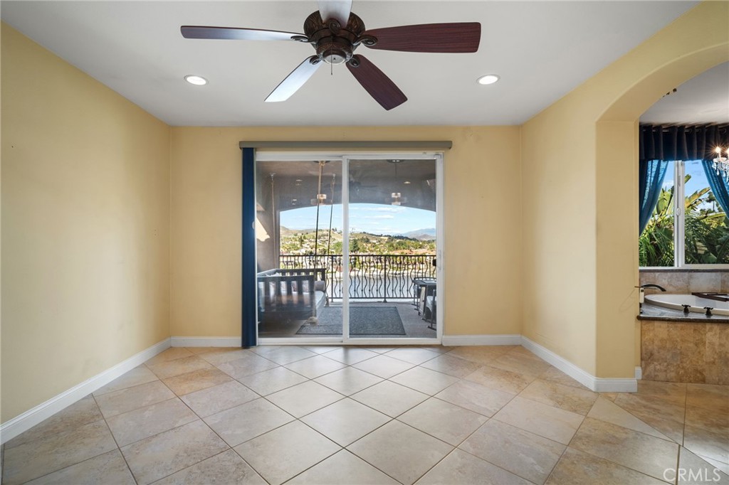 22430 Canyon Lake Drive S