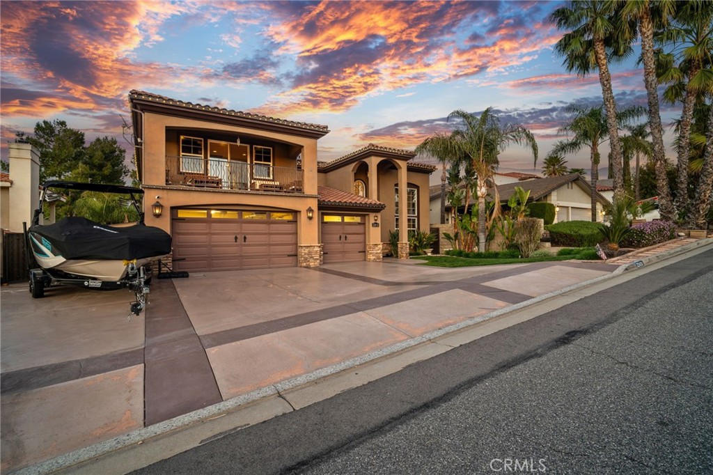 22430 Canyon Lake Drive S