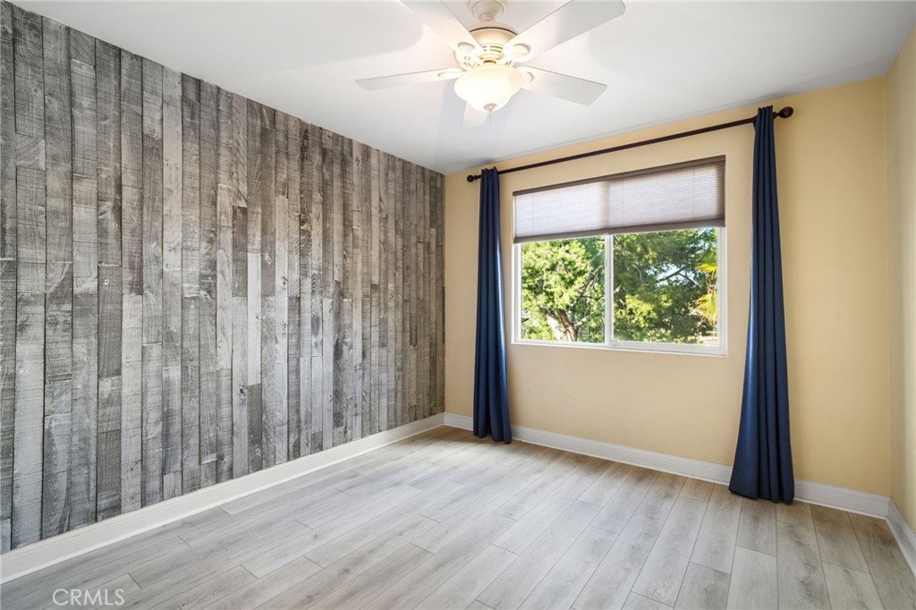 22430 Canyon Lake Drive S