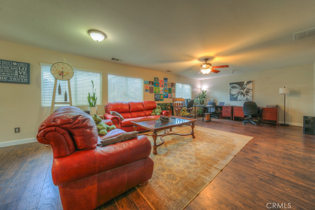 28688 Lavatera Avenue