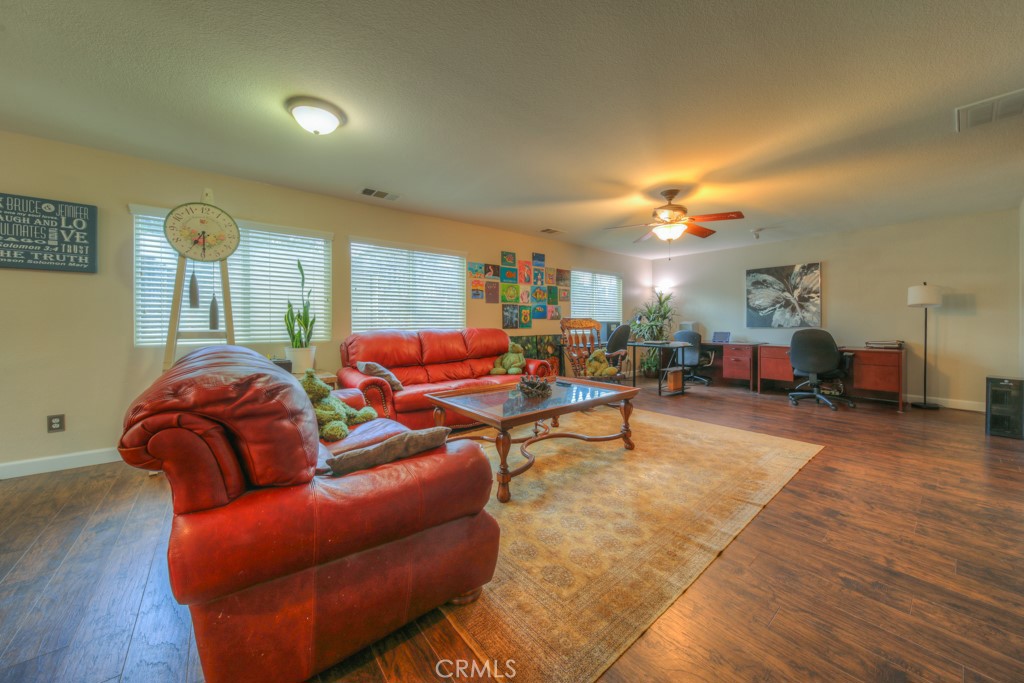 28688 Lavatera Avenue