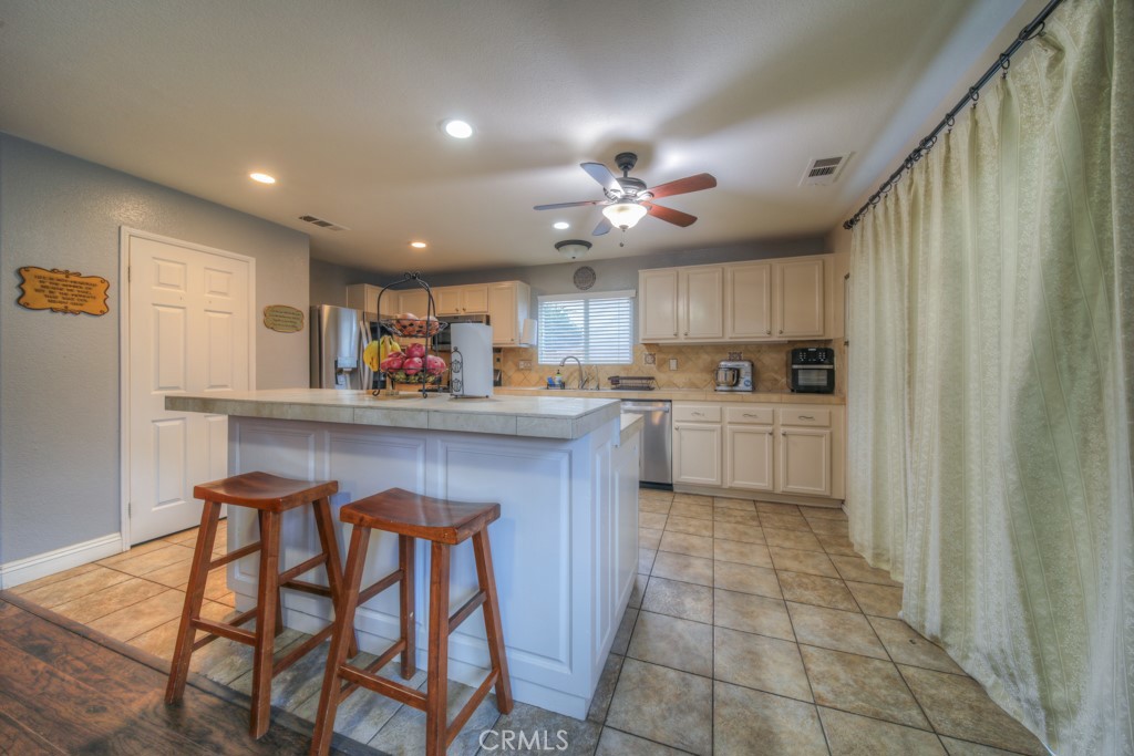 28688 Lavatera Avenue