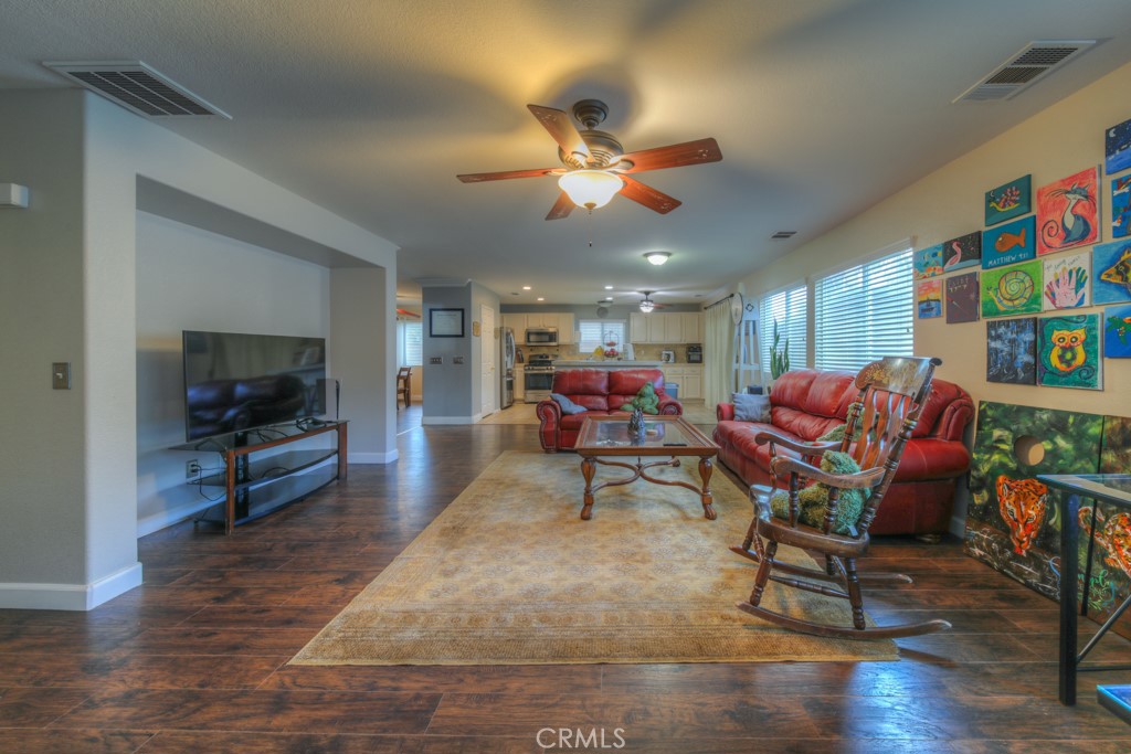 28688 Lavatera Avenue