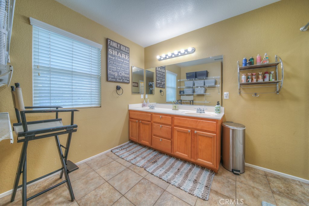 28688 Lavatera Avenue